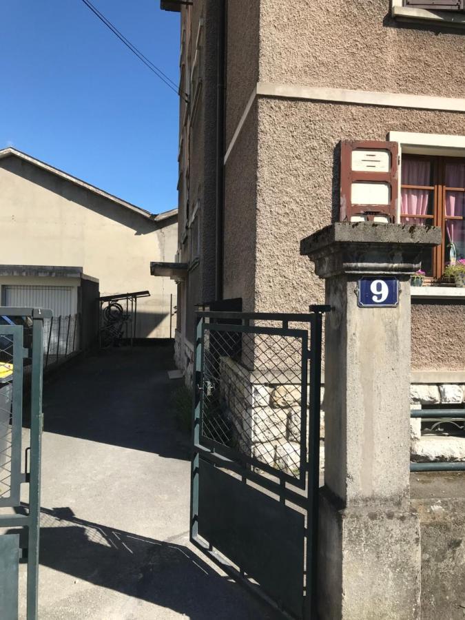 Un petit bout de rêve, balcon, parking&proche centre Annecy Exterior foto
