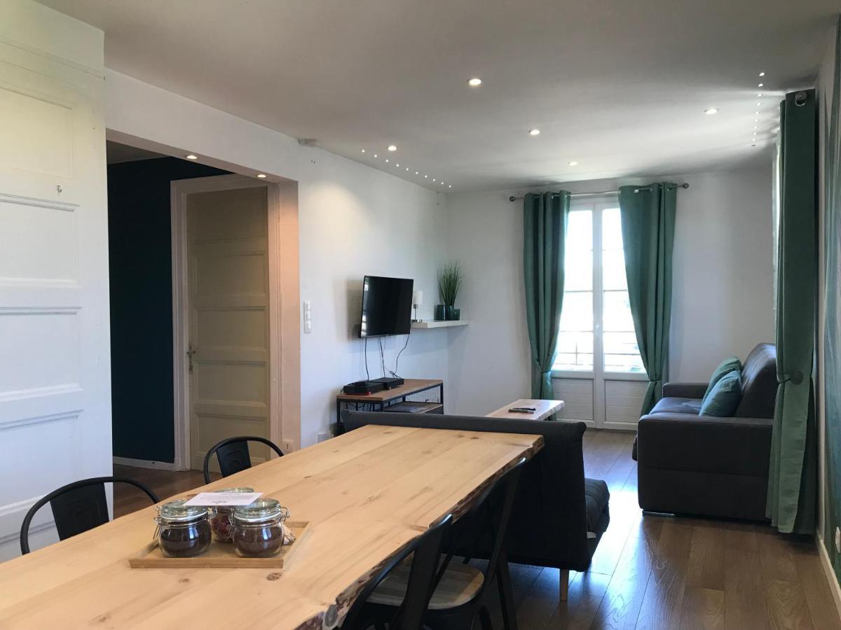 Un petit bout de rêve, balcon, parking&proche centre Annecy Exterior foto